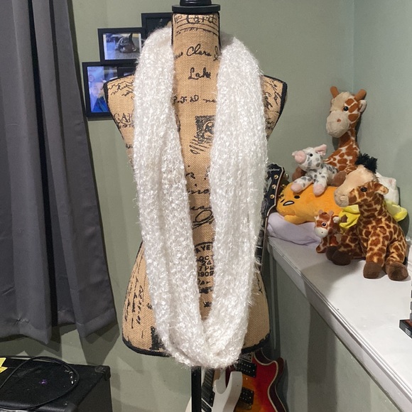 *BUY 1 GET 1 FREE* - Picture 2 of 5